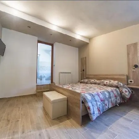 A Due Passi * Lorica