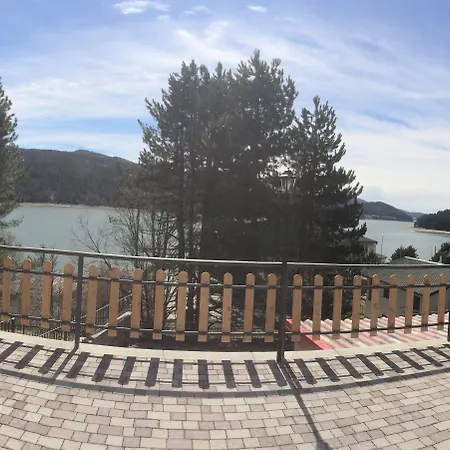 Bed & Breakfast A Due Passi *