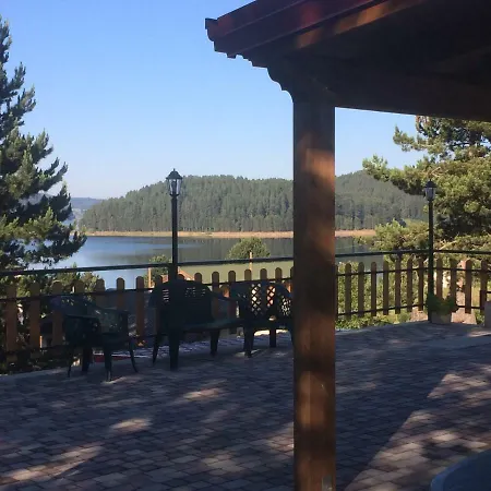 לינה וארוחת בוקר A Due Passi *