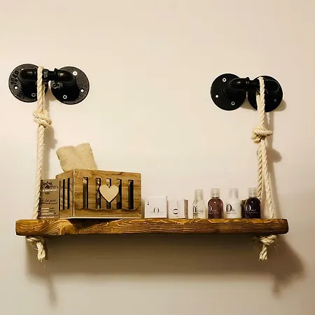 Bed & Breakfast A Due Passi Lorica