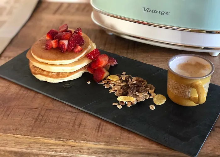 A Due Passi * לוריקה